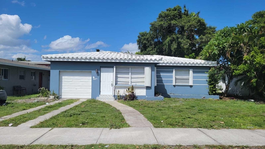 1845 Sherman Street - Photo 0