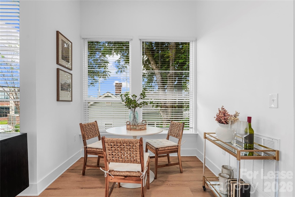 411 Charles Avenue - Photo 26
