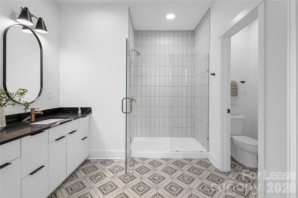 411 Charles Avenue - Photo 6