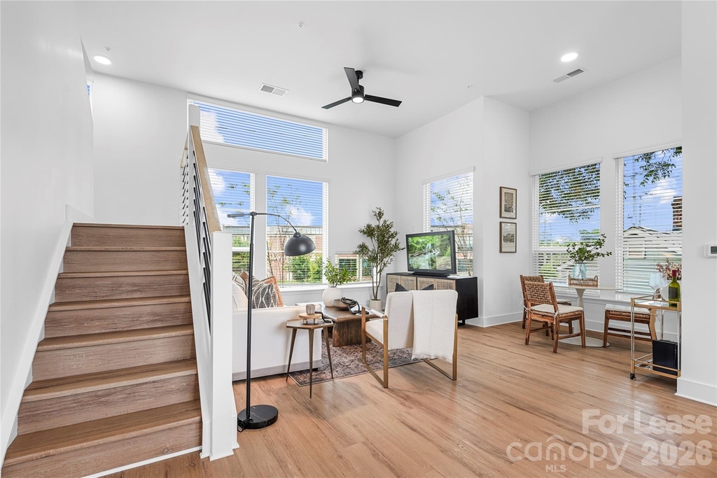 411 Charles Avenue - Photo 25