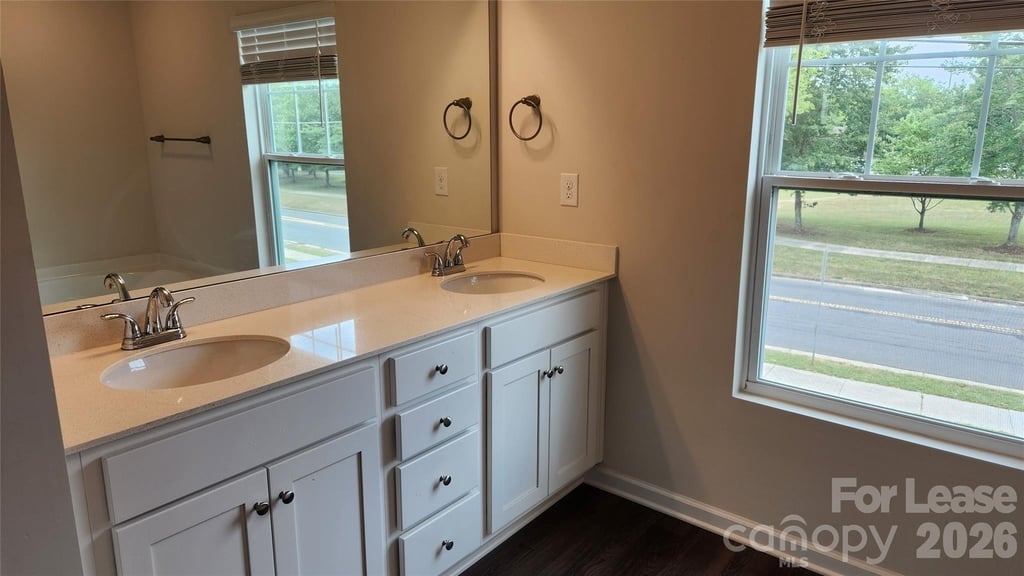 14320 Moss Road - Photo 8