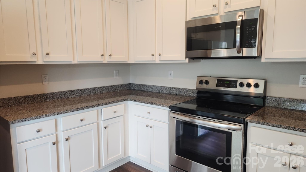 14320 Moss Road - Photo 4