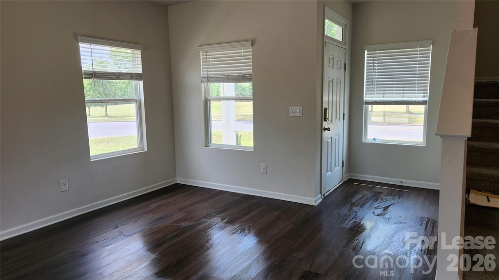 14320 Moss Road - Photo 6
