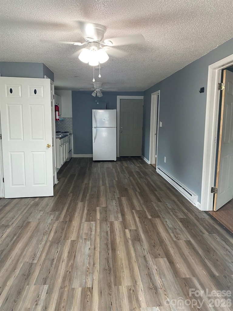 435 Davis Street - Photo 3