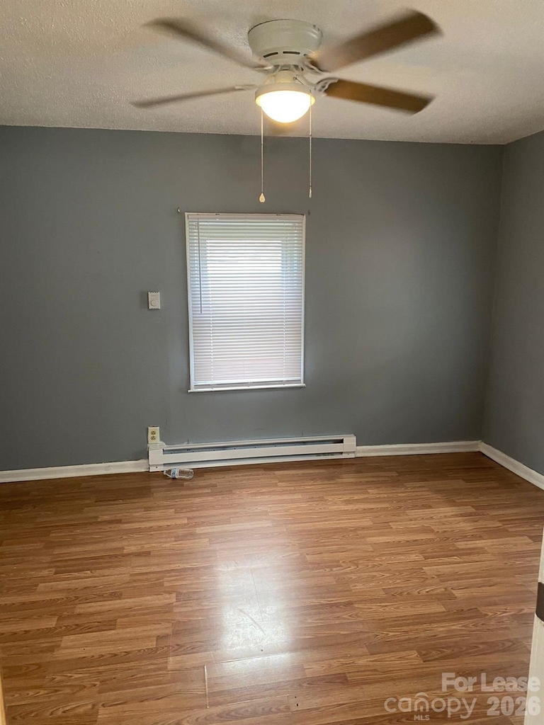435 Davis Street - Photo 8