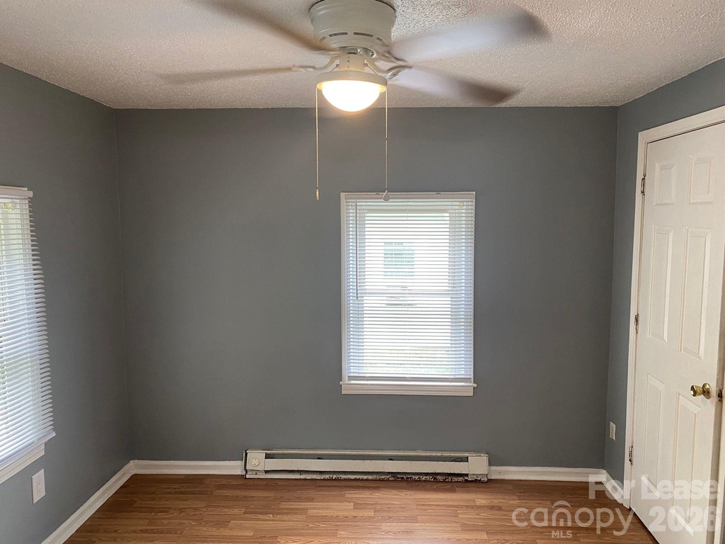435 Davis Street - Photo 7