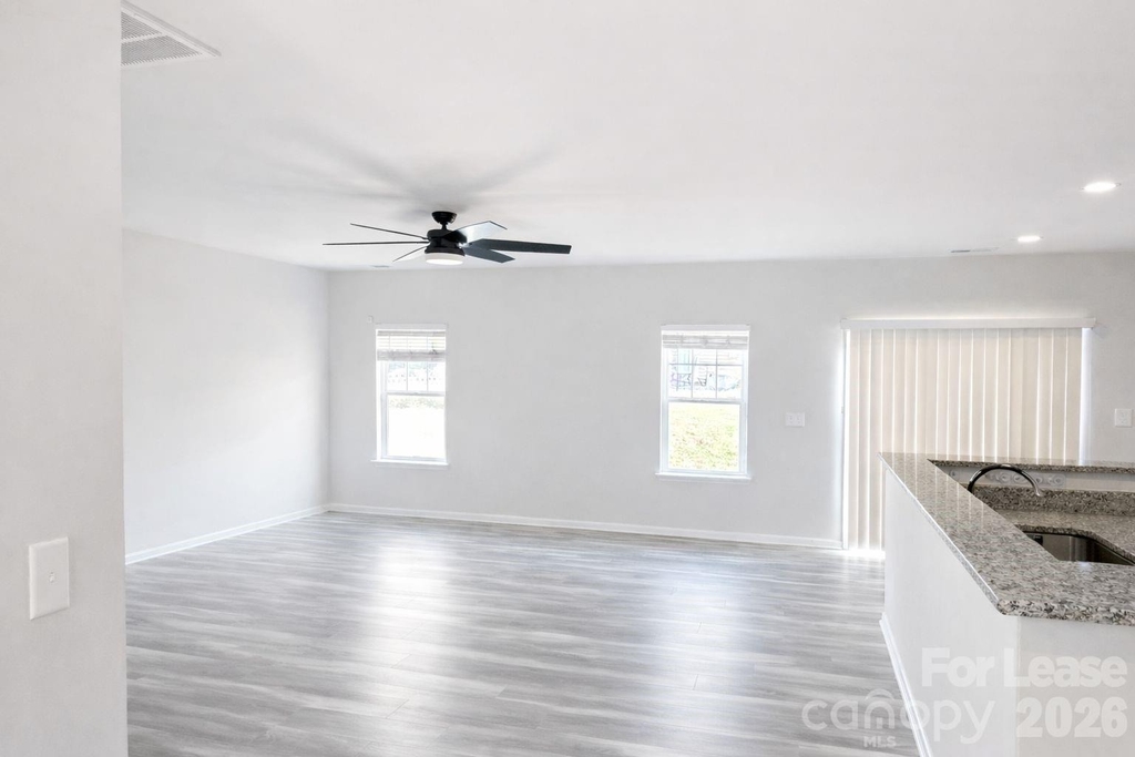 6328 Revolution Trail - Photo 3