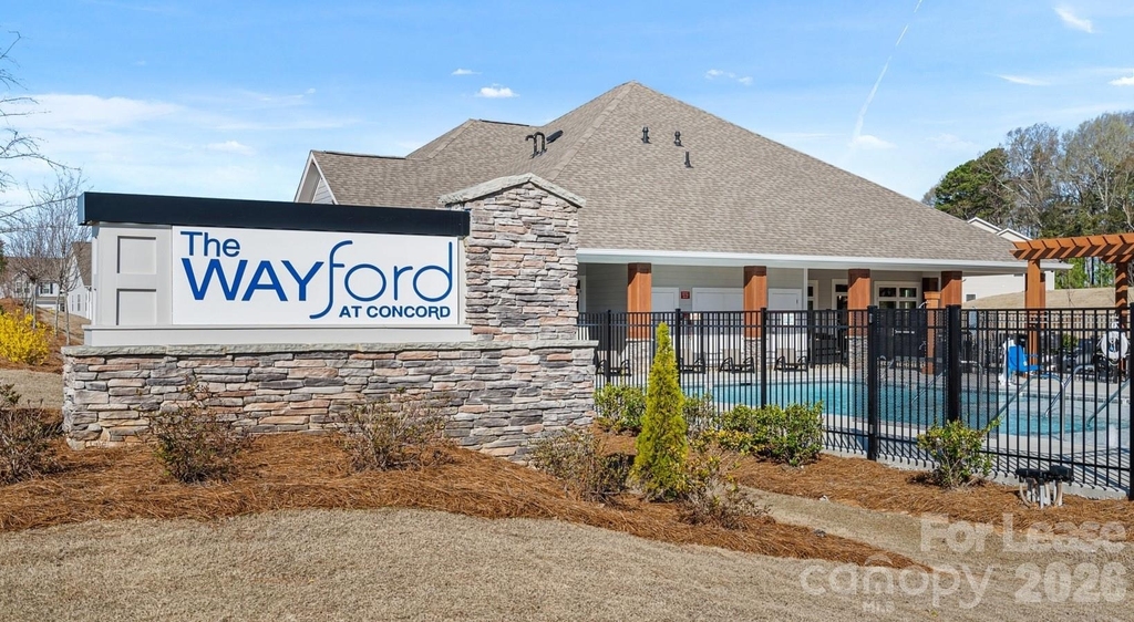 525 Wayforth Road Nw - Photo 1