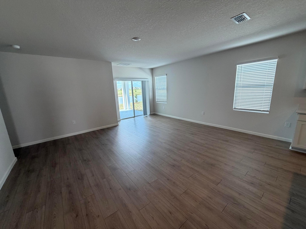 1434 Se Garabaldi Cir Circle Se - Photo 24