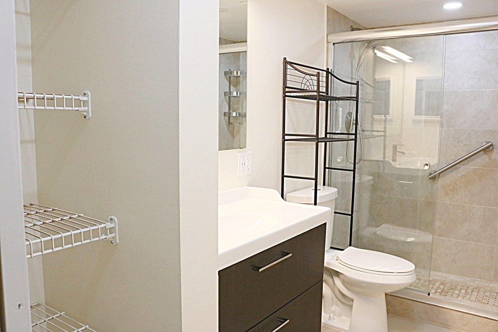 230 Ne 26th Avenue - Photo 5