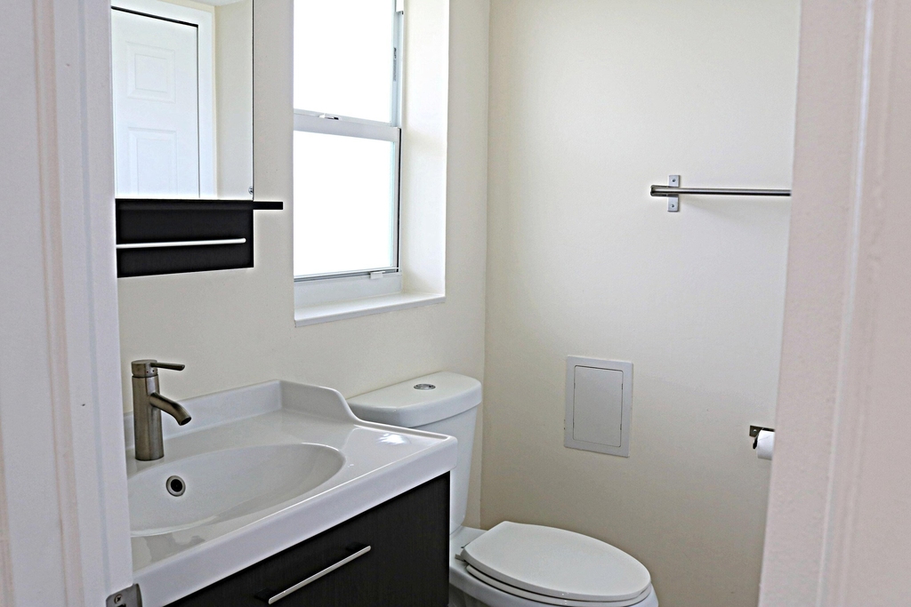 230 Ne 26th Avenue - Photo 9