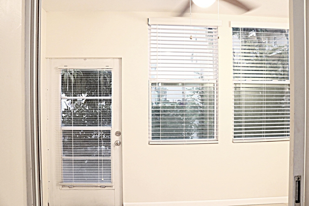 230 Ne 26th Avenue - Photo 15