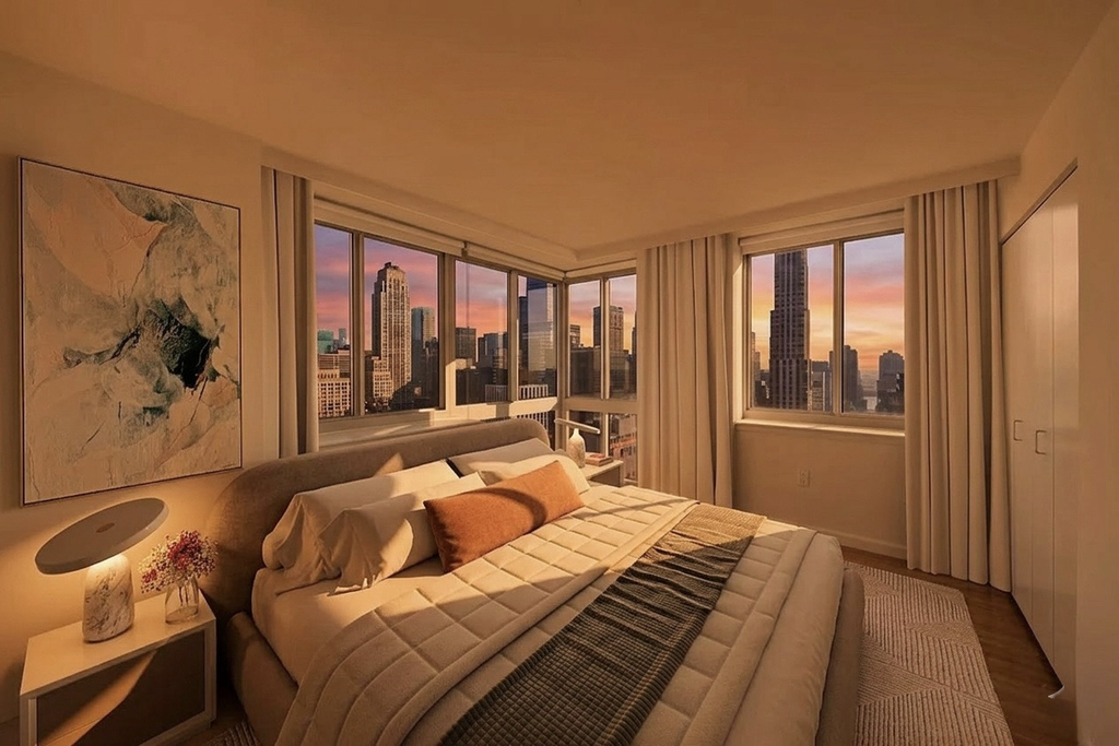 West 38th Street - Photo 2