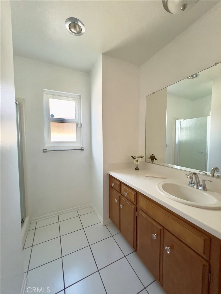 1521 W Westmont - Photo 17