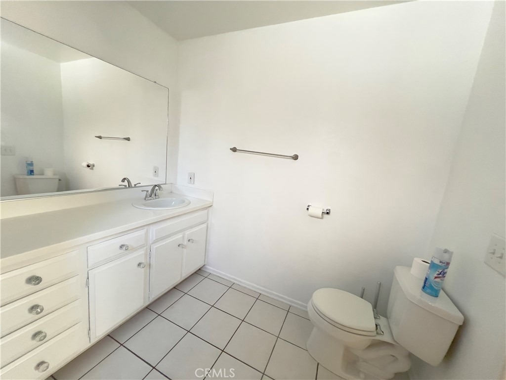 1521 W Westmont - Photo 14
