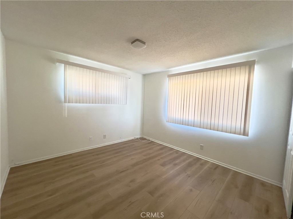 1521 W Westmont - Photo 10