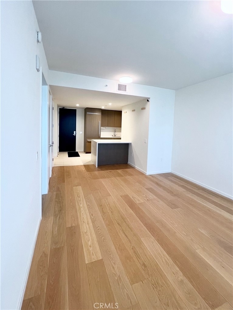 889 Francisco Street - Photo 4