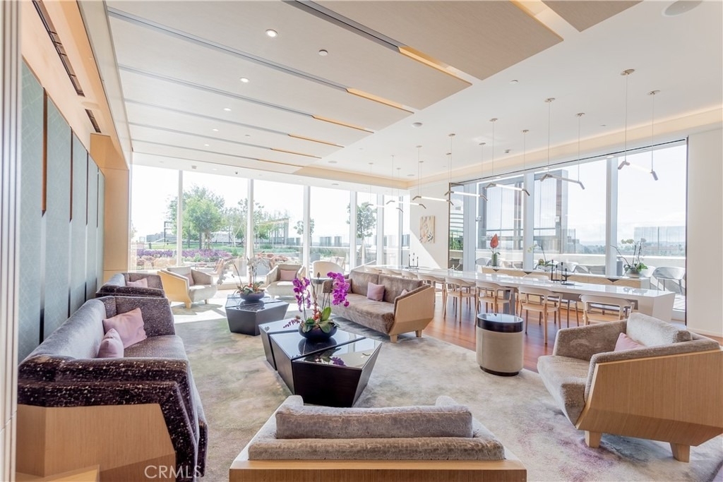 889 Francisco Street - Photo 20