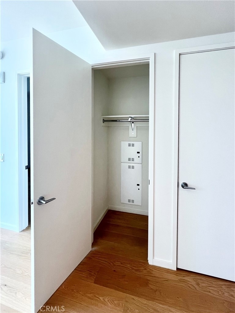 889 Francisco Street - Photo 14