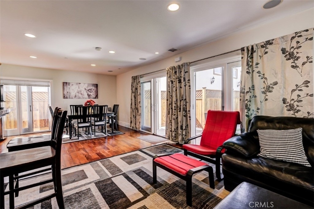 2504 23rd Street - Photo 1