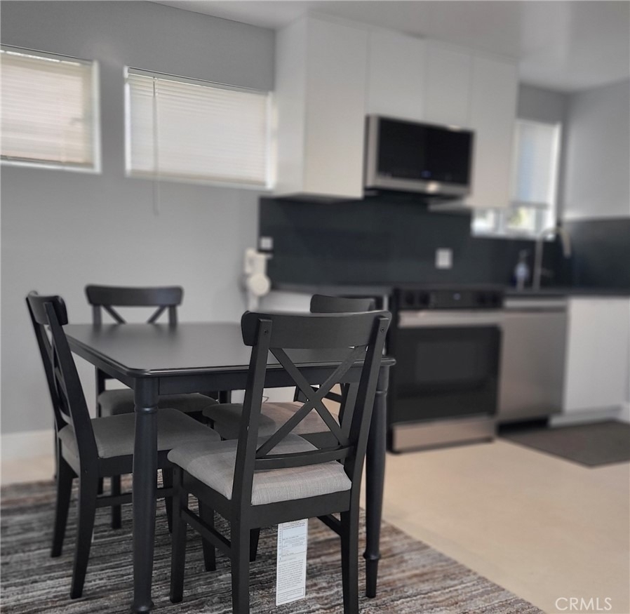 2504 23rd Street - Photo 0