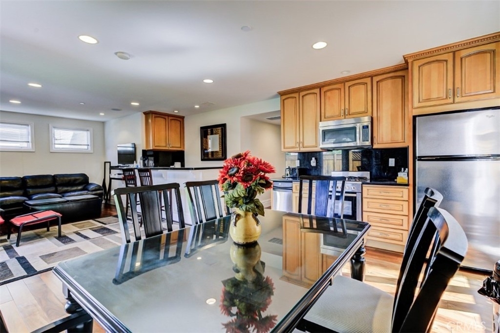 2504 23rd Street - Photo 0