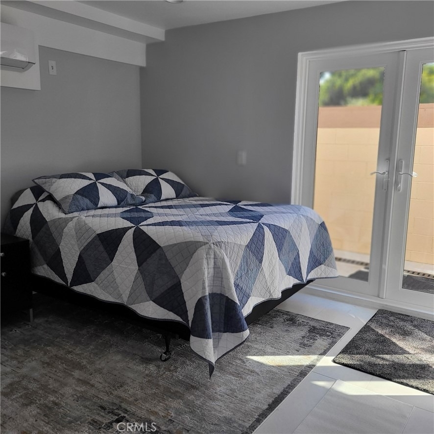 2504 23rd Street - Photo 6