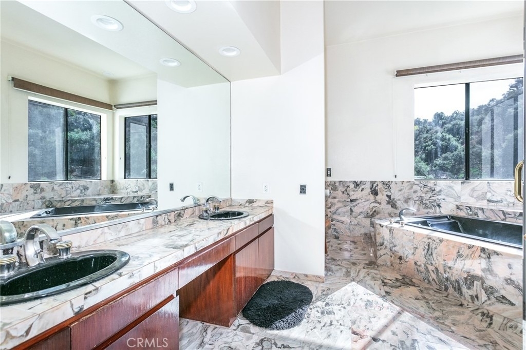 3965 Alta Mesa - Photo 10