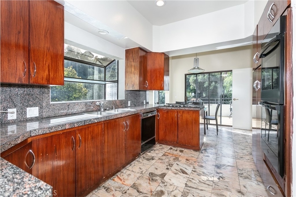 3965 Alta Mesa - Photo 6