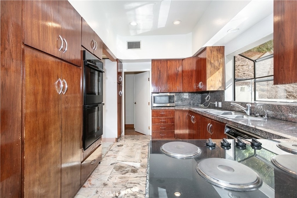 3965 Alta Mesa - Photo 7