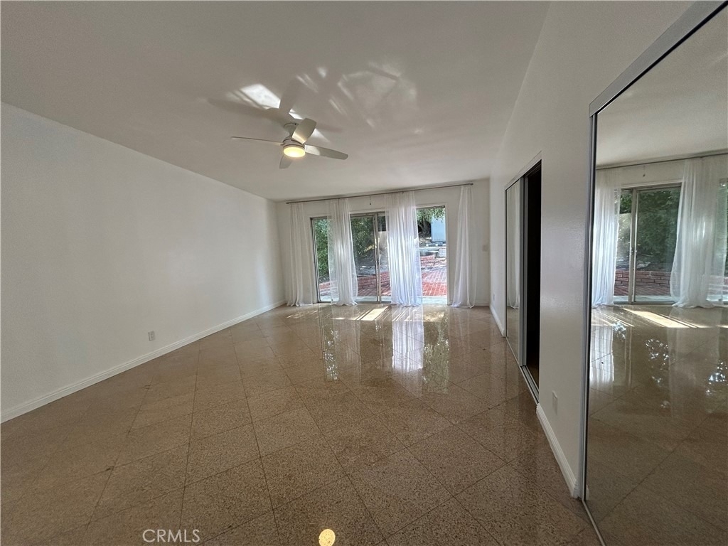 24010 Hatteras - Photo 11