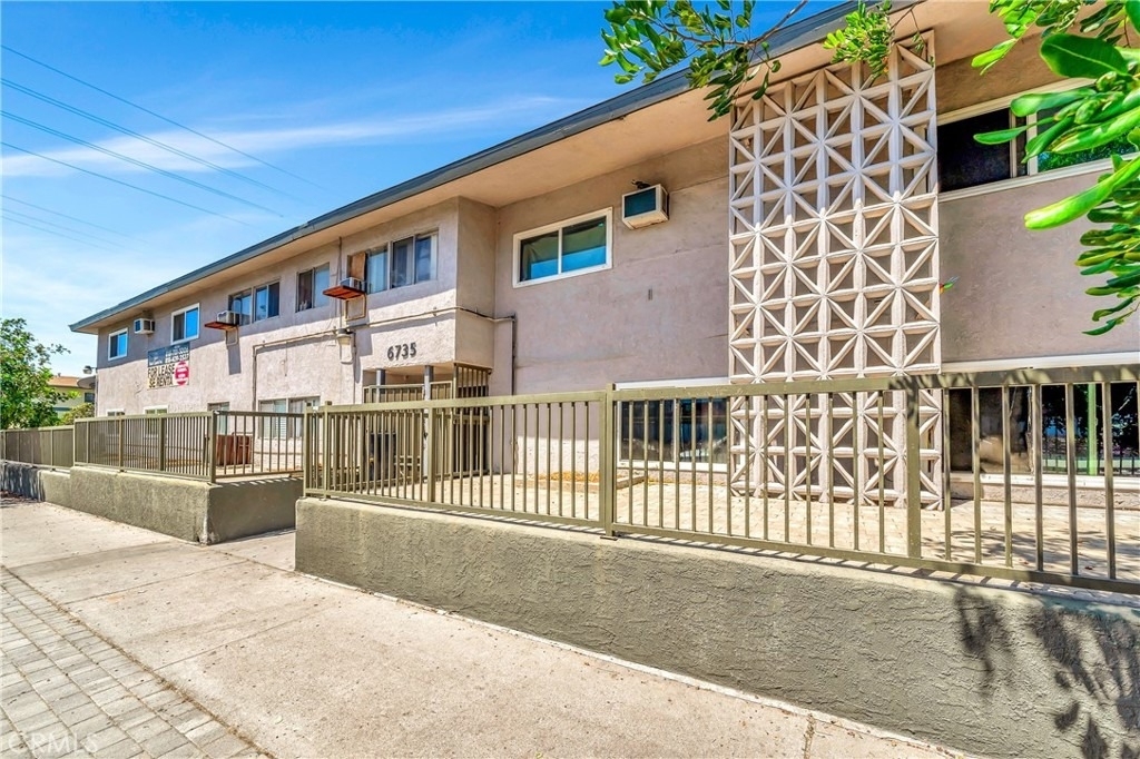 6735 Elmer - Photo 8