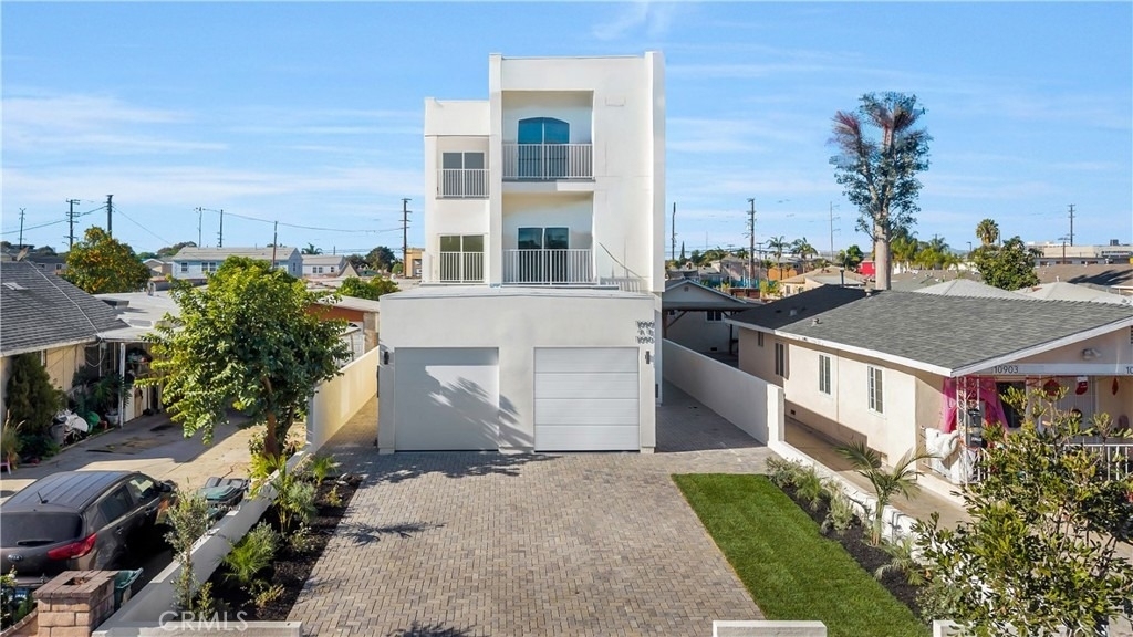 10905 Dalerose - Photo 0