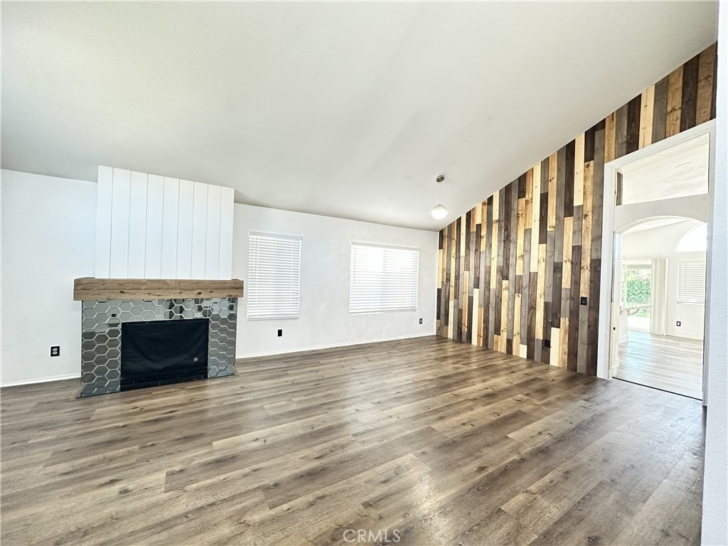 22841 Brompton - Photo 6