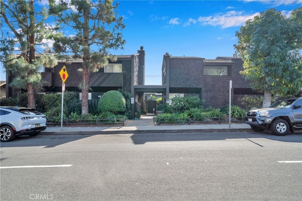 335 Cypress Drive - Photo 12