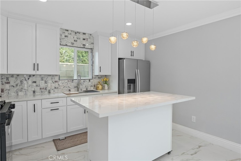 12943 Bess Avenue - Photo 6