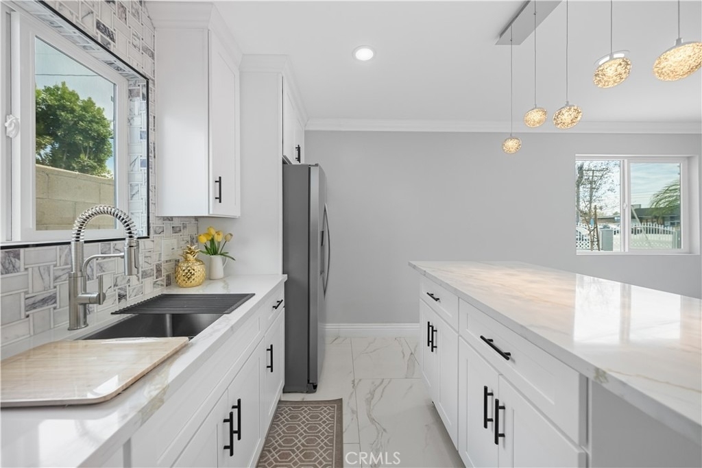 12943 Bess Avenue - Photo 13