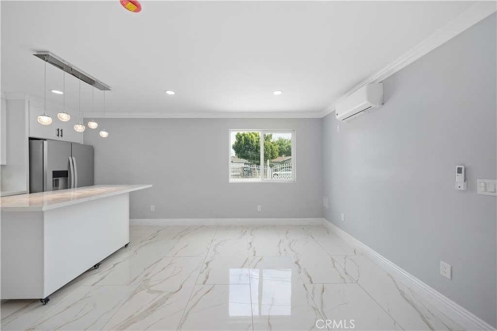 12943 Bess Avenue - Photo 7
