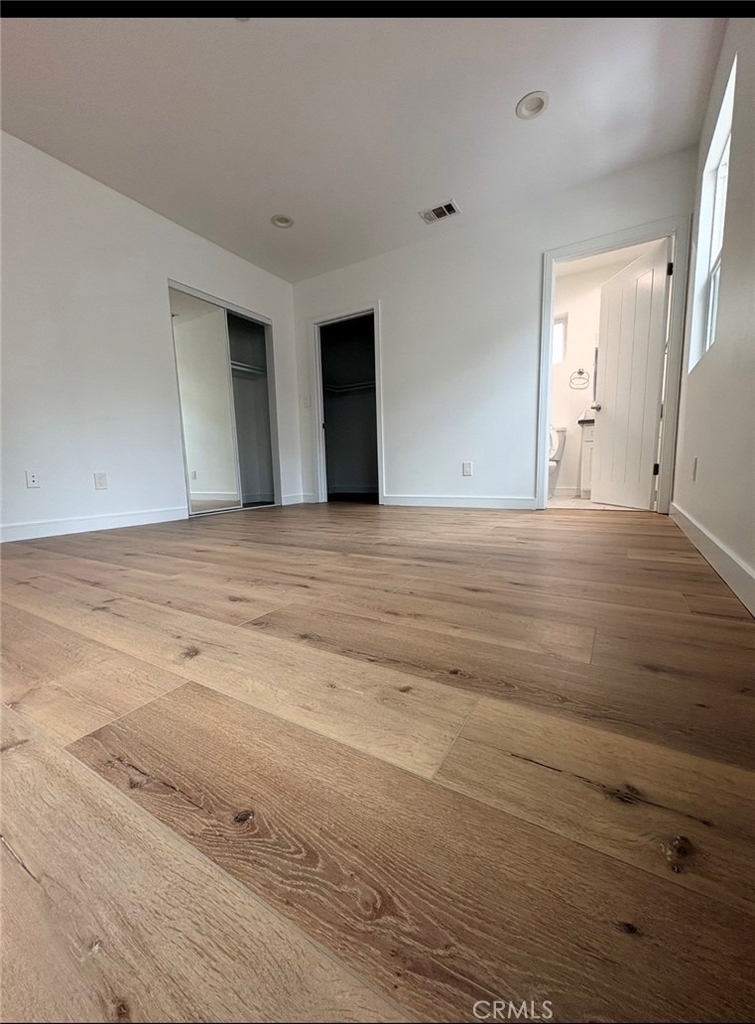 136 1/2 N Carondelet - Photo 2