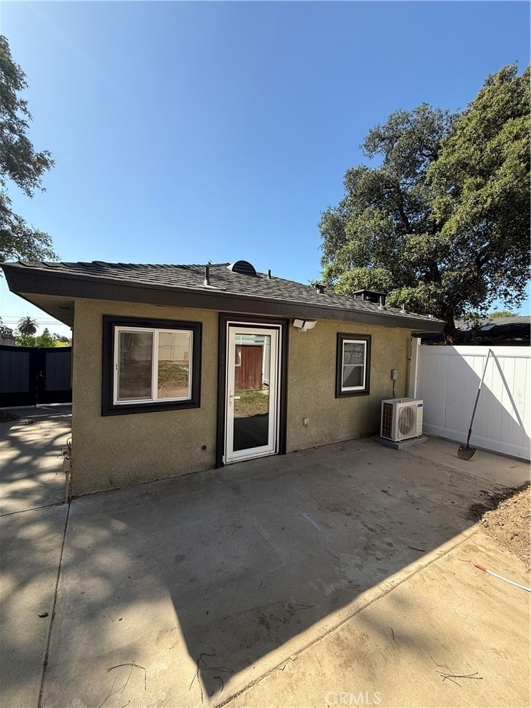 1147 Lemon - Photo 10