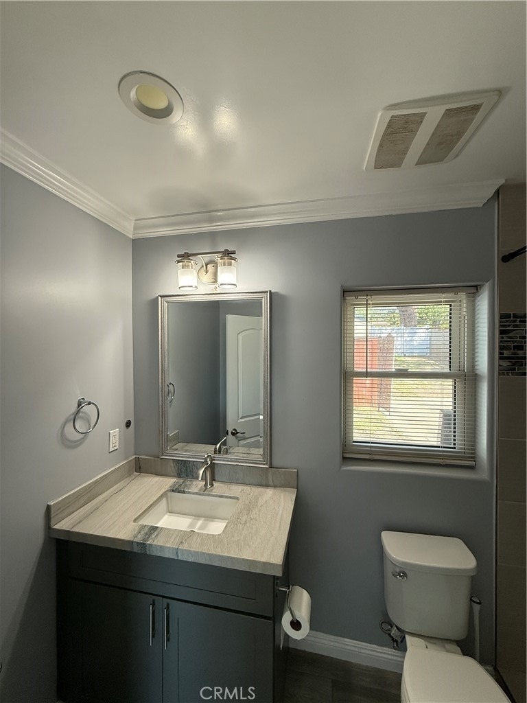 1147 Lemon - Photo 3