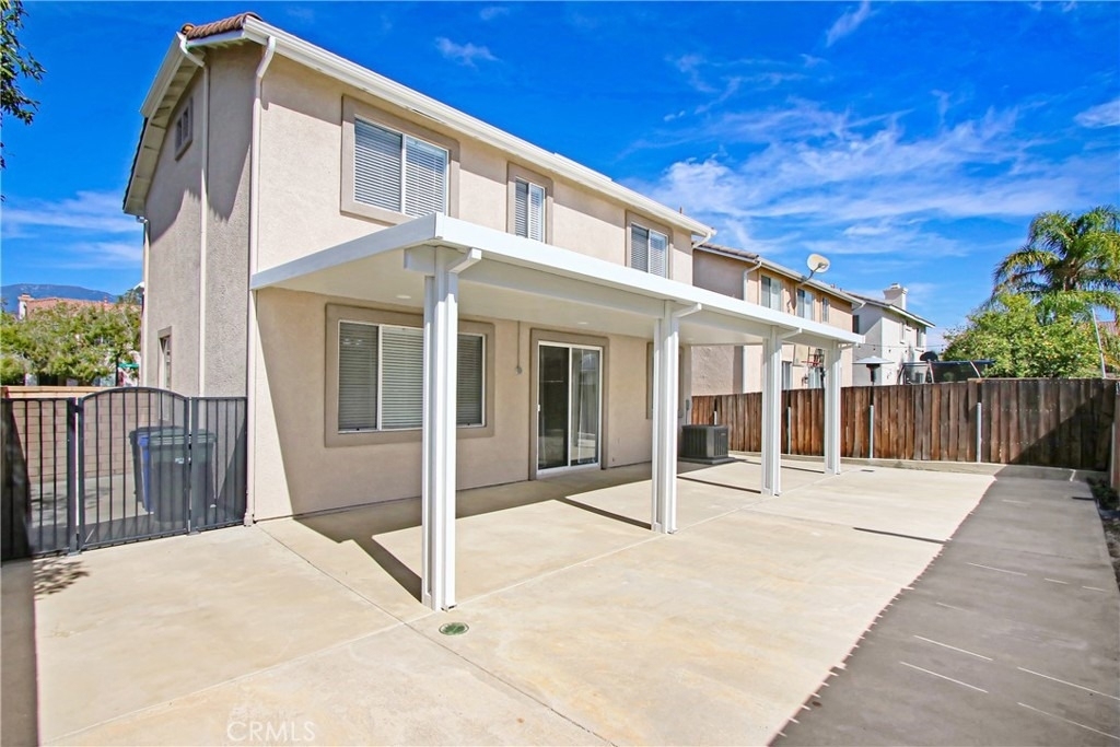 11841 Gage - Photo 16