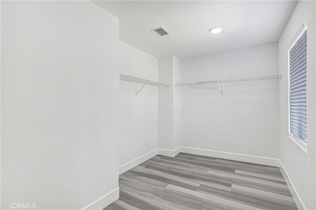 11841 Gage - Photo 15