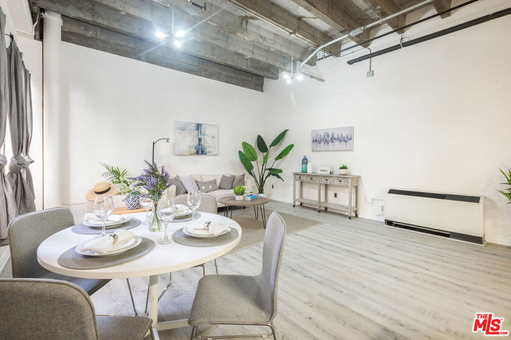 312 W 5th Street - Photo 5