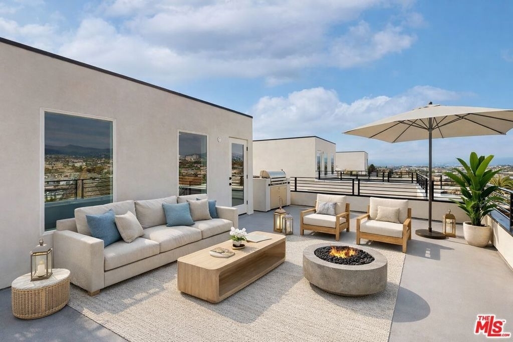 525 N Normandie Avenue - Photo 8