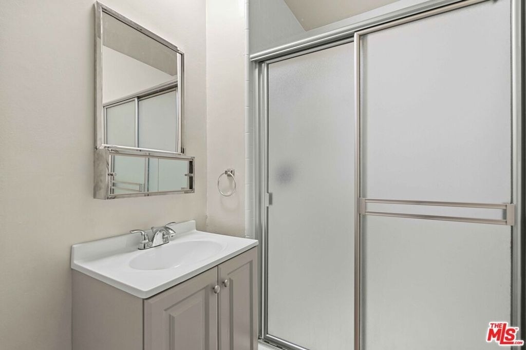 15540 Moorpark Street - Photo 13