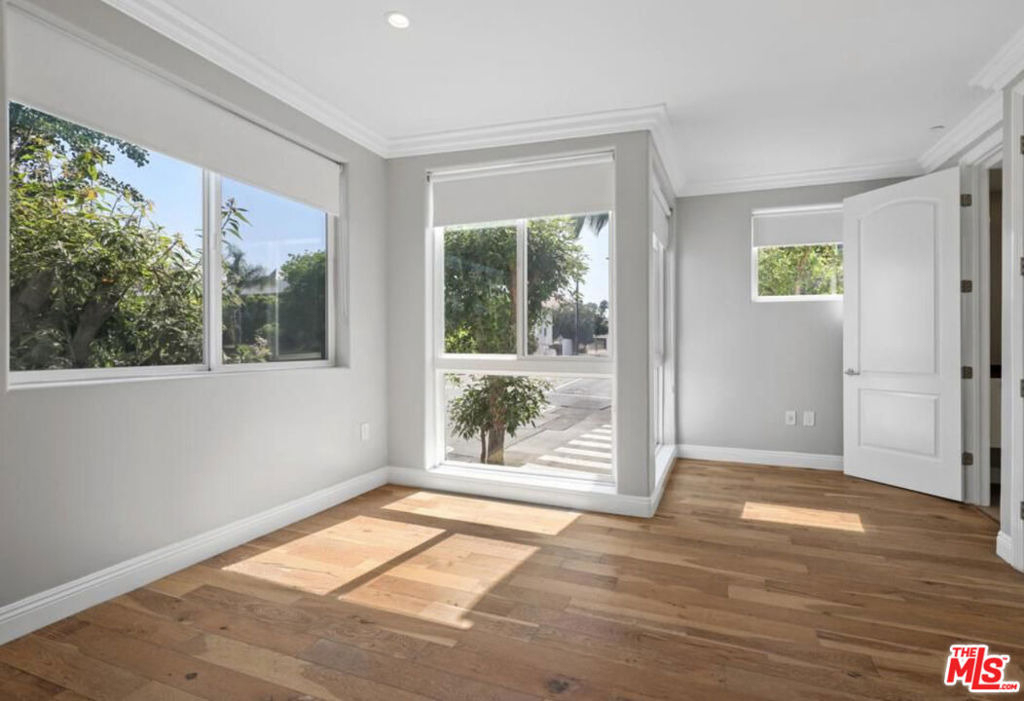 1283 Havenhurst Drive - Photo 14