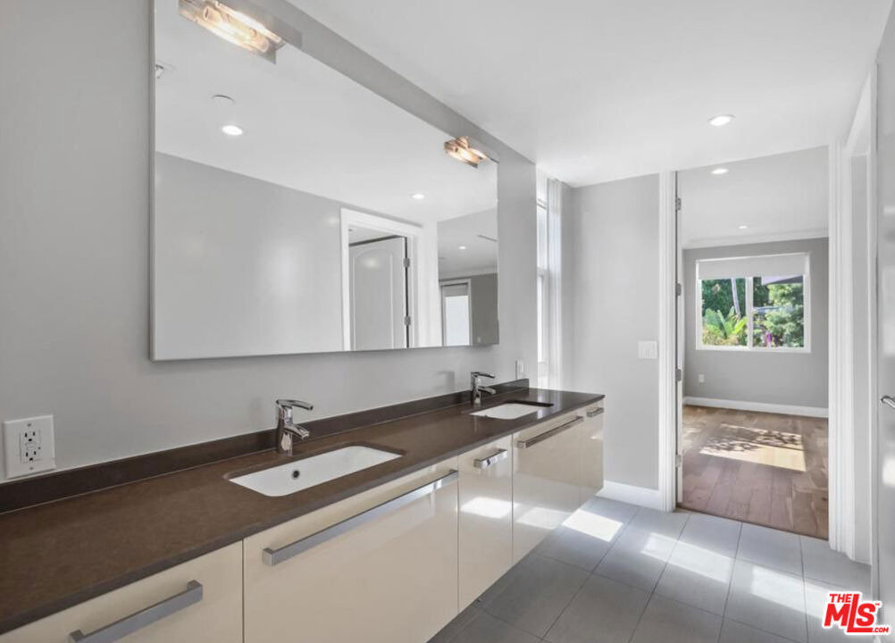 1283 Havenhurst Drive - Photo 24
