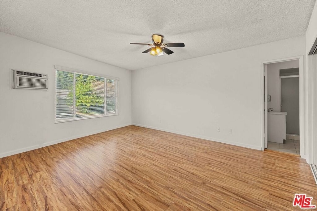 15540 Moorpark Street - Photo 10