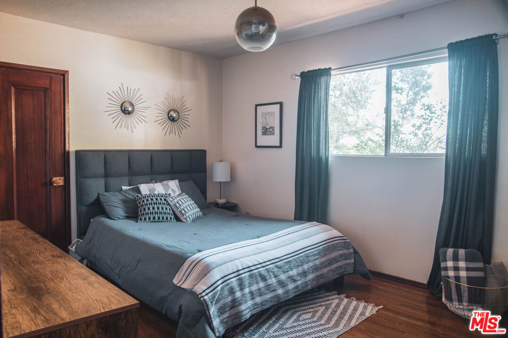 1070 Norumbega Drive - Photo 15